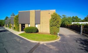 37-45 Grand Blvd